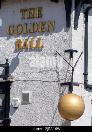 The Golden Ball Public House, Sandside, Scarborough, North Yorkshire, Yorkshire, England, Großbritannien Stockfoto