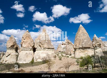 Kalksteinformationen in Goreme, Kappadokien, Türkei Stockfoto