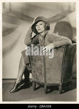 Porträt von Greta Garbo von Clarence Sinclair Bull (MGM, 1930s). Stockfoto