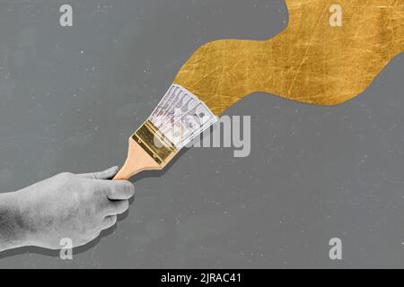 Collage Foto der Zeichnung Hand golden Pinsel Farbe kreativ malen Realität Geld erfolgreichen Geschäftsmann isoliert auf grauem Hintergrund Stockfoto