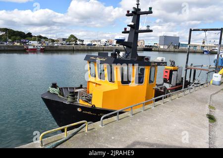 Angelboot/Fischerboot angedockt Stockfoto