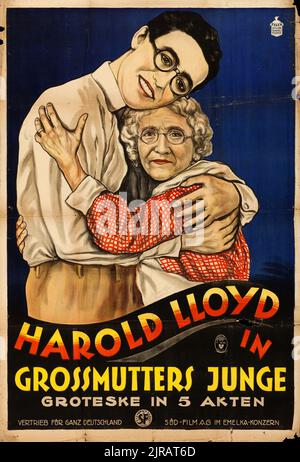 Omas Junge (Grossmutters Junge) feat Harold Lloyd (Sud-Film A.G., 1924). Klassisches Deutsches Filmposter. Stockfoto