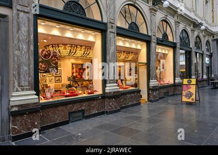 Royal Saint-Hubert Gallerien, Queen’s Gallery, Ilot Sacre, Brüssel, Belgien Stockfoto