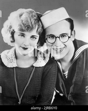 Vintage Foto - Werbefoto für den Film A Sailor Made man (1921) mit Harold Lloyd und Mildred Davis. Stockfoto