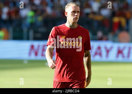 Rick Karsdorp, der niederländische Verteidiger von Roma, schaut während des Fußballspiels der Serie A zwischen AS Roma und Cremonese. As Roma gewann 1-0 Stockfoto