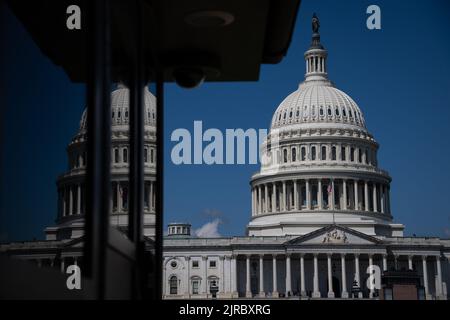 Washington, USA. 23. August 2022. Eine allgemeine Ansicht des US-Kapitolgebäudes in Washington, DC, am Dienstag, den 23. August 2022. (Graeme Sloan/Sipa USA) Quelle: SIPA USA/Alamy Live News Stockfoto