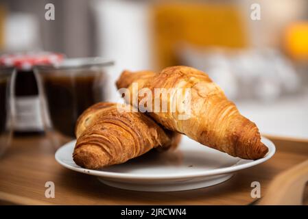 Frühstück im Bett Stockfoto