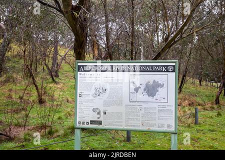 Abercrombie River National Park und Schild für den Park in der Region NSW, Australien an einem Wintertag Stockfoto