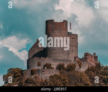 Eine faszinierende Aufnahme des Schlosses von Loarre auf einem Hügel, Huesca, Spanien Stockfoto