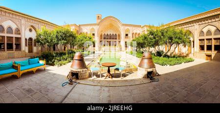 Kashan, Iran - 2019. Mai: Tabatabaei Natanzi Khaneh Historisches Haus in Kashan, Iran Stockfoto