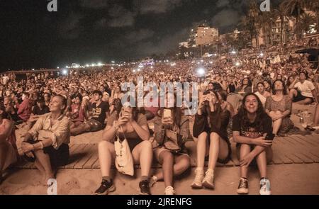 Sitges 24-08-2022 Fuegos artificiales de la Fiesta Mayor de Sitges ha sido deklara Stockfoto