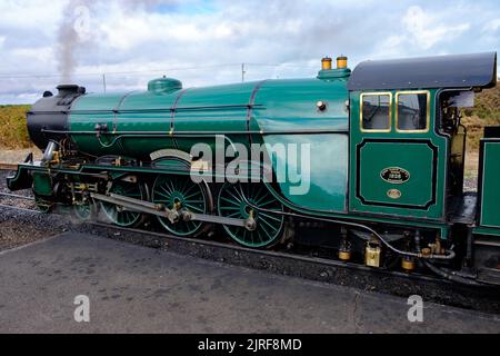 Der Dampfzug Southern Maid auf der Romney, Hythe & Dymchurch Railway. Ein Motor im Massstab 1:3 auf einer 15-Zoll-Spurweite in Kent Stockfoto