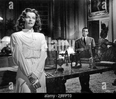 KATHARINE HEPBURN und RICHARD WORF in KEEPER OF THE FLAME 1942 Regisseur GEORGE CUKOR Roman I.A.R. Wylie Drehbuch Donald Ogden Stewart Miss Hepburns Kleider Gilbert Adrian Produzent Victor Saville Metro Goldwyn Mayer Stockfoto