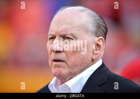 Kansas City, USA. 09. August 2018. Hall of Fame Kansas City Chiefs Quarterback Len Dawson vor einem Vorsaison-Spiel gegen die Houston Texans am 9. August 2018 im Arrowhead Stadium in Kansas City, Missouri. (Foto von John Sleezer/The Kansas City Star/TNS/Sipa USA) Quelle: SIPA USA/Alamy Live News Stockfoto