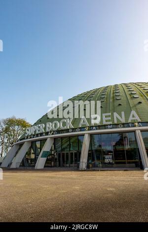 Die Super Bock Arena oder Pavilhão Rosa Mota eine Kultur- und Sportarena in Porto, Portugal, die ursprünglich 1954 erbaut und 2019 restauriert wurde. Stockfoto