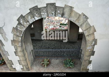 Panoramablick auf die Stadt Neapel von den Mauern des Schlosses Saint 'Elmo, Italien. Stockfoto