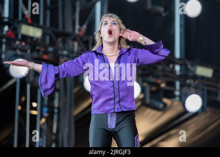 09. Juni 2022: Sänger Luke Spiller von The Struts tritt beim iDays 2022 Festival in Mailand auf Stockfoto