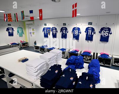 Gesamtansicht der Garderobe von GNK Dinamo vor dem UEFA Champions League Play-Off Second Leg Spiel zwischen Dinamo Zagreb und Bodo/Glimt im Maksimir Stadium am 24. August 2022 in Zagreb, Kroatien. Foto: Marko Lukunic/PIXSELL Stockfoto