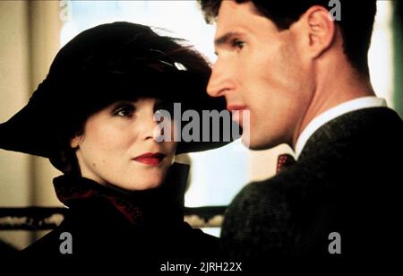 ALICE KRIGE, BEN CROSS, Wagen, 1981 Stockfoto