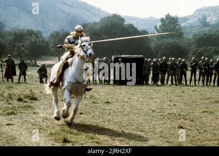 MILES O'Keeffe, Schwert DER VALIANT: DIE LEGENDE VON SIR GAWAIN UND DER GRÜNE RITTER, 1984 Stockfoto