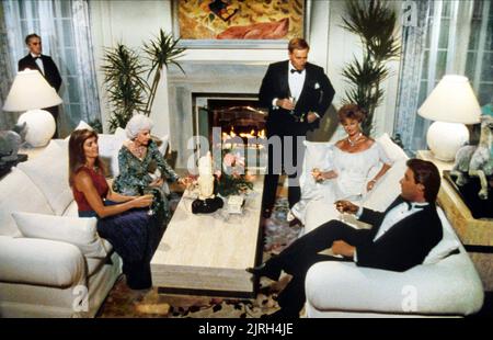 TRACY SCOGGINS, Barbara Stanwyck, Charlton Heston, STEPHANIE BEACHAM, John James, die COLBYS, 1985 Stockfoto