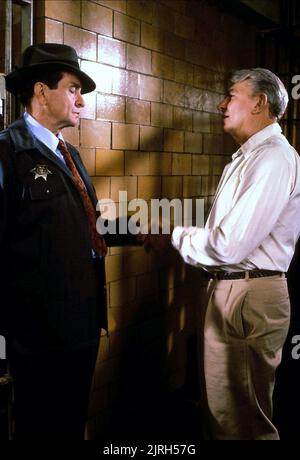 JOHNNY CASH, Andy Griffith, MURDER IN COWETA COUNTY, 1983 Stockfoto