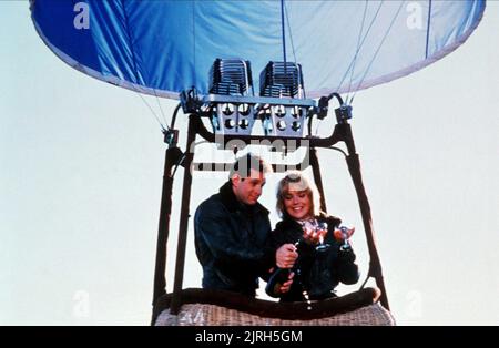 STEVE GUTTENBERG, Sharon Stone, Police Academy 4: Bürger auf Patrouille, 1987 Stockfoto