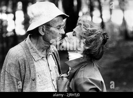 HENRY FONDA, Katharine Hepburn, On Golden Pond, 1981 Stockfoto