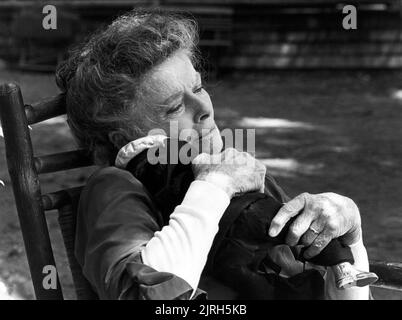 KATHARINE HEPBURN, AM GOLDENEN TEICH, 1981 Stockfoto