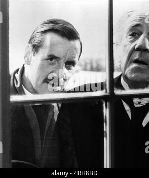 MICHAEL PALIN, MICHAEL HORDERN, der Missionar, 1982 Stockfoto