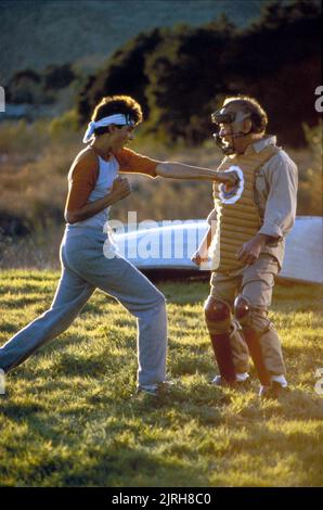 RALPH MACCHIO und Pat Morita, Karate Kid, 1984 Stockfoto