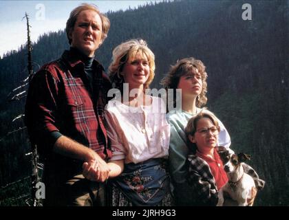 JOHN LITHGOW, MARGARET LANGRICK, MELINDA DILLON, JOSHUA RUDOY, DON AMECHE, BIGFOOT und die HENDERSONS, 1987 Stockfoto