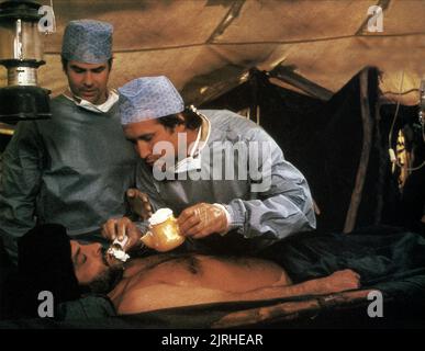 DAN AYKROYD, Chevy Chase, Spies Like Us, 1985 Stockfoto