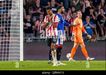 EINDHOVEN, NIEDERLANDE - 24. AUGUST: Cody Gakpo vom PSV während des UEFA Champions League Play-Off Second Leg Matches zwischen PSV und Rangers am 24. August 2022 im Philips Stadion in Eindhoven, Niederlande (Foto: Andre Weening/Orange Picles) Stockfoto