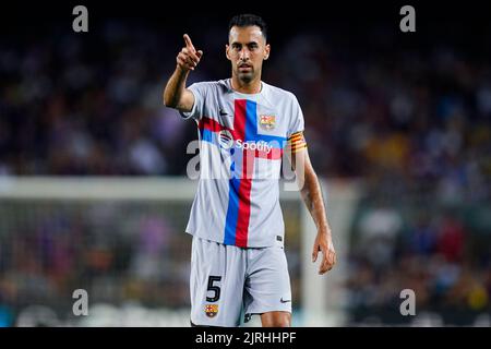 Sergio Busquets vom FC Barcelona während des Freundschaftsspiel zugunsten der als zwischen dem FC Barcelona und Manchester City spielte am 24. August 2022 im Spotify Camp Nou Stadium in Barcelona, Spanien. (Foto von Sergio Ruiz / PRESSIN) Stockfoto