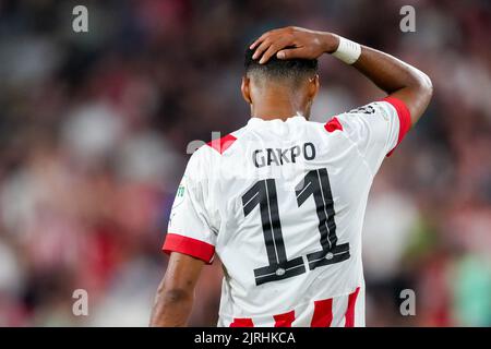 EINDHOVEN, NIEDERLANDE - 24. AUGUST: Cody Gakpo vom PSV reagiert während des UEFA Champions League Play-Off Second Leg Spiels zwischen PSV und Rangers am 24. August 2022 im Philips Stadion in Eindhoven, Niederlande (Foto: Geert van Erven/Orange Picters) Stockfoto