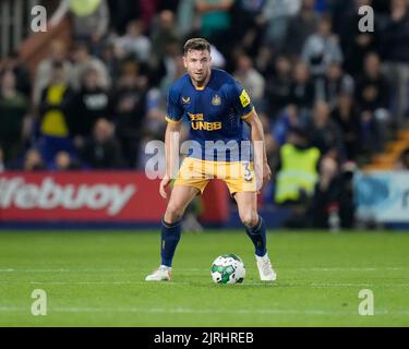 Birkenhead, Großbritannien. 24. August 2022. Paul Dummett #3 von Newcastle United in Birkenhead, Vereinigtes Königreich am 8/24/2022. (Foto von Steve Flynn/News Images/Sipa USA) Quelle: SIPA USA/Alamy Live News Stockfoto