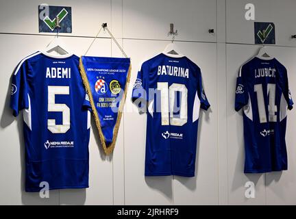 Gesamtansicht der Garderobe von GNK Dinamo vor dem UEFA Champions League Play-Off Second Leg Spiel zwischen Dinamo Zagreb und Bodo/Glimt im Maksimir Stadium am 24. August 2022 in Zagreb, Kroatien. Foto: Marko Lukunic/PIXSELL Stockfoto