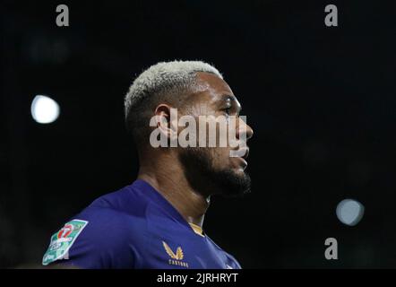 Prenton Park, Birkenhead, Merseyside, Großbritannien. 24. August 2022. EFL Carabao Cup Football Tranmere versus Newcastle; Joelinton of Newcastle United Credit: Action Plus Sports/Alamy Live News Stockfoto