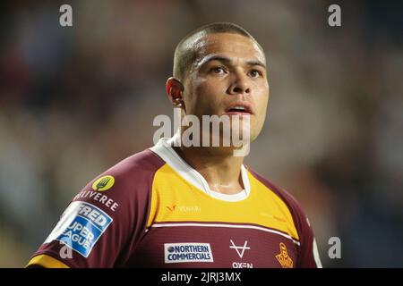 Leeds, Großbritannien. 24. August 2022. Headingley Stadium, Leeds, West Yorkshire, 24.. August 2022. Betfred Super League Leeds Rhinos / Huddersfield Giants. TUI Lolohea von Huddersfield Giants. Kredit: Touchlinepics/Alamy Live Nachrichten Stockfoto