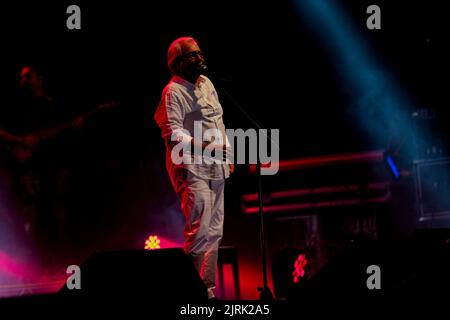 24. August 2022, Santa Severa (Rom, Latium (Roma, Italien: Nino D'Angelo in ''The Poet Who Can't Talk''' Tour 22 auf der Burg von Santa Severa Estate 22. (Bild: © Daniela Franceschelli/Pacific Press via ZUMA Press Wire) Stockfoto