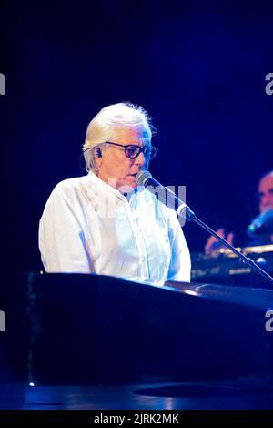 24. August 2022, Santa Severa (Rom, Latium (Roma, Italien: Nino D'Angelo in ''The Poet Who Can't Talk''' Tour 22 auf der Burg von Santa Severa Estate 22. (Bild: © Daniela Franceschelli/Pacific Press via ZUMA Press Wire) Stockfoto