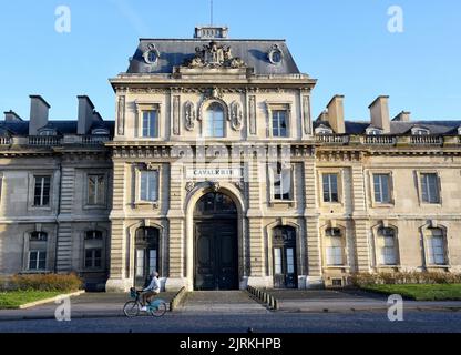 Paris (Frankreich): Die „Ecole militaire“ (Militärschule) im 7.. Arrondissement Stockfoto