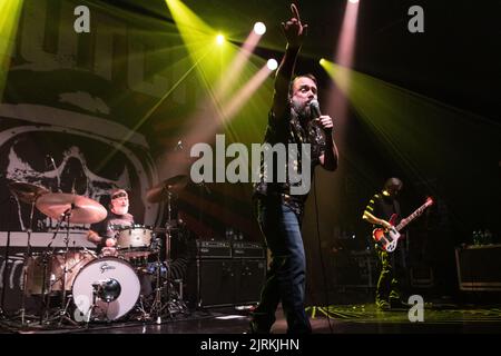 Oslo, Norwegen. 24. August 2022. Die amerikanische Rockband Clutch gibt ein Live-Konzert im Sentrum Scene in Oslo. Hier ist Sänger Neil Fallon live auf der Bühne zu sehen. (Foto: Gonzales Photo/Alamy Live News Stockfoto