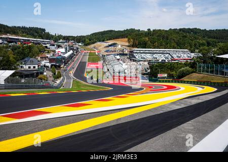 Francorchamps, Belgien. 25. August 2022. Strecke, Illustration, Raidillon während der Formel 1 Rolex Belgischer Grand Prix 2022, 14. Runde der FIA Formel 1 Weltmeisterschaft 2022 vom 26. Bis 28. August 2022 auf dem Circuit de Spa-Francorchamps in Francorchamps, Belgien - Foto Julien Delfosse/DPPI Kredit: DPPI Media/Alamy Live News Kredit: DPPI Media/Alamy Live News Kredit: DPPI Media/Alamy Live News Stockfoto