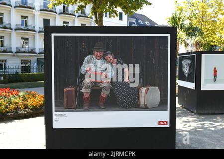 Außenausstellung beim La Gacilly-Baden Fotofestival in Baden bei Wien, Niederösterreich Stockfoto