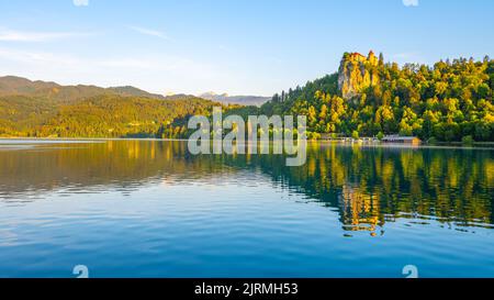 Bleder See mit Schloss Bled Stockfoto