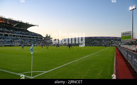 Die Abbildung zeigt das Stadion vor einem Fußballspiel zwischen der zyprischen Omonia Nicosia und dem belgischen KAA Gent in Nikosia, Zypern, am Donnerstag, dem 25. August 2022, die Rückrunde der Play-offs für den Wettbewerb der UEFA Europa League. BELGA FOTO DAVID CATRY Stockfoto