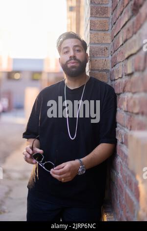 Köln, Deutschland. 25. August 2022. Kais Setti, Schauspieler. Mit prominenten Gästen präsentierte Jana Ina Zarrella ihre erste Brillen-Kollektion für die Marke 'Eyes more'. Quelle: Rolf Vennenbernd/dpa/Alamy Live News Stockfoto