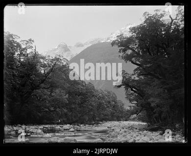 Am Clinton River, Leiter des Lake Te Anau, 1889, Dunedin, von Burton Brothers, Alfred Burton. Stockfoto